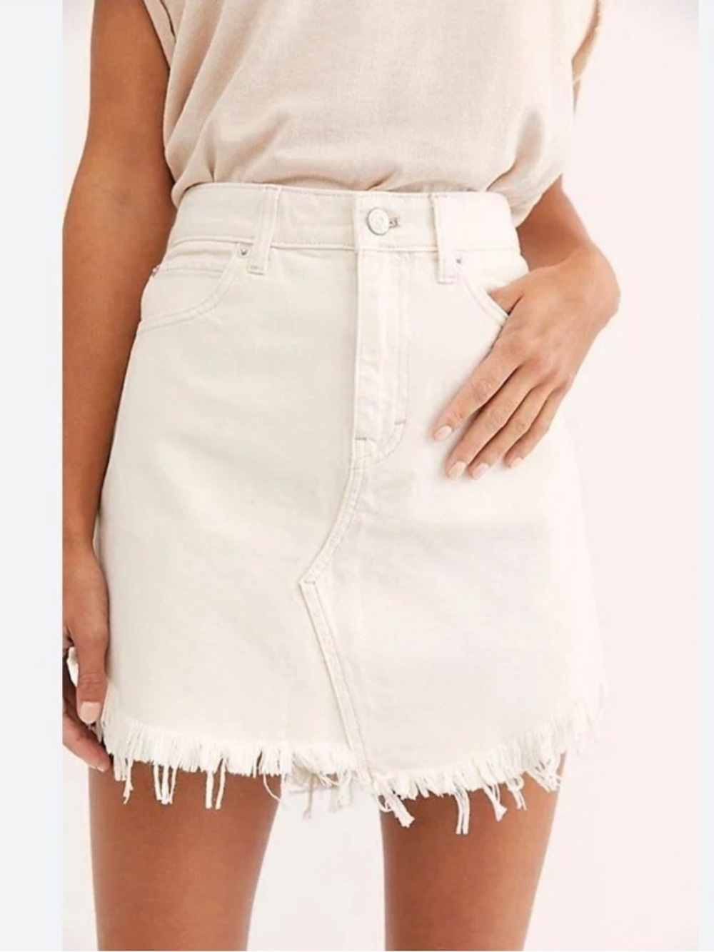 We The Free Ivory Frayed Mini Skirt EUC - Picture 6 of 17